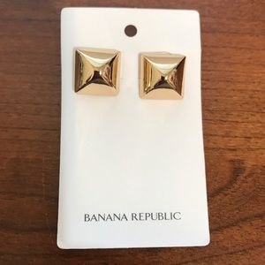 COPY - NWT Banana Republic Gold Square Earrings